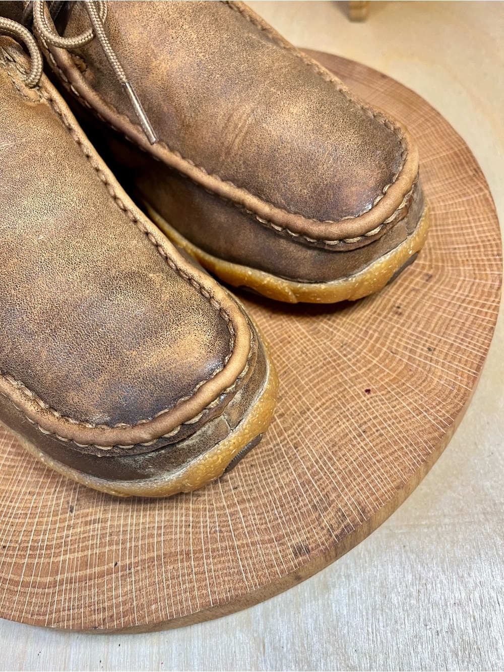 Twisted X Women's Chukka Driving Mocs cactus embroidery Size 8 - Picture 8 of 16